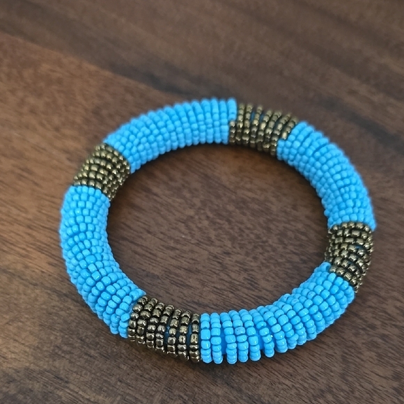 Jewelry - Blue and Gold Beaded Bracelet